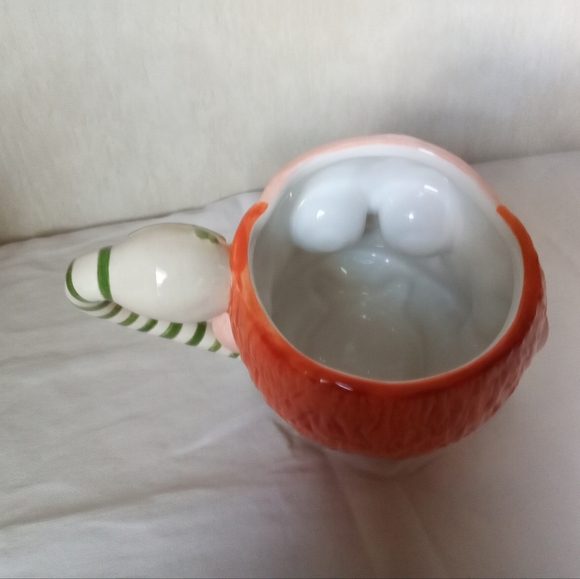 Department 56 ceramic googly eyed leprechaun mug - Picture 9 of 11